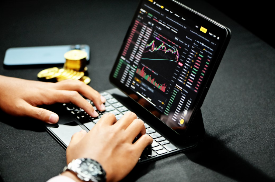 découvrez notre guide complet sur le trading forex : stratégies, astuces et conseils pour maîtriser le marché des devises et maximiser vos profits. que vous soyez débutant ou expérimenté, apprenez à naviguer dans l'univers du forex avec confiance.