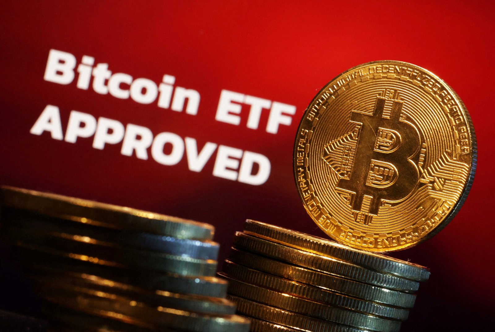 découvrez melanion, le premier etf bitcoin qui vous permet d'investir facilement dans la cryptomonnaie la plus célèbre au monde. profitez d'une approche innovante pour diversifier votre portefeuille tout en bénéficiant de la régulation et de la sécurité des marchés. investissez dans l'avenir avec melanion.